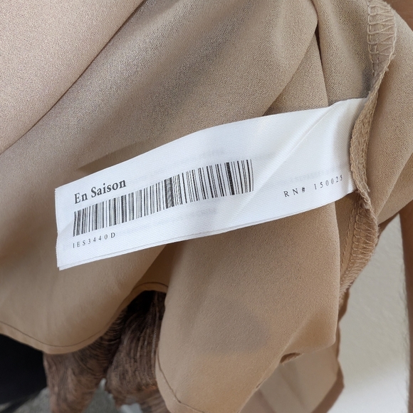 💘 Metallic Snakeskin Print Tiered Ruffle Midi Dress Anthro Rose Gold - Picture 8 of 9